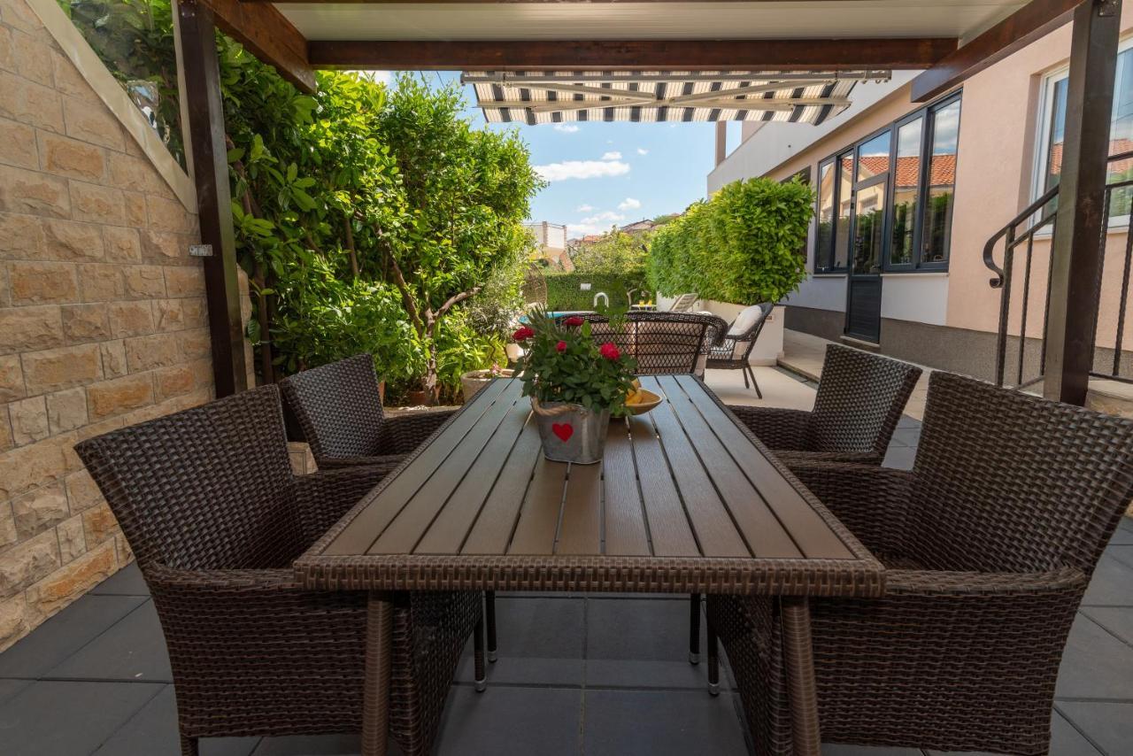 Apartments Orlic Trogir Luaran gambar