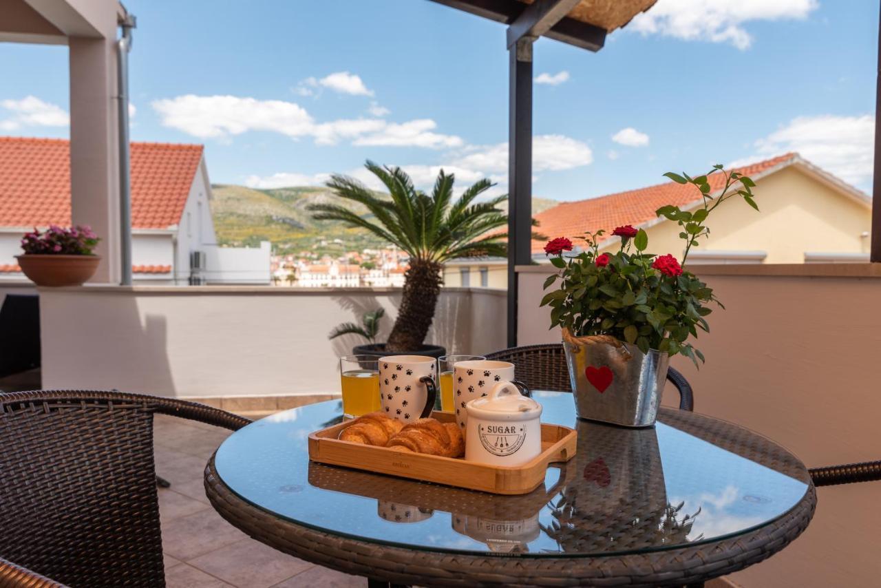 Apartments Orlic Trogir Luaran gambar