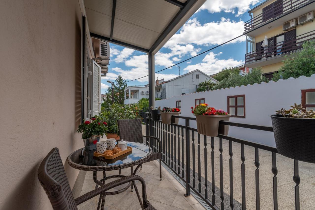 Apartments Orlic Trogir Luaran gambar