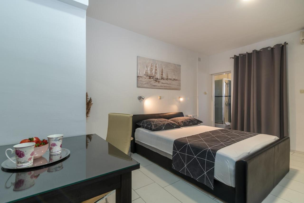 Apartments Orlic Trogir Luaran gambar
