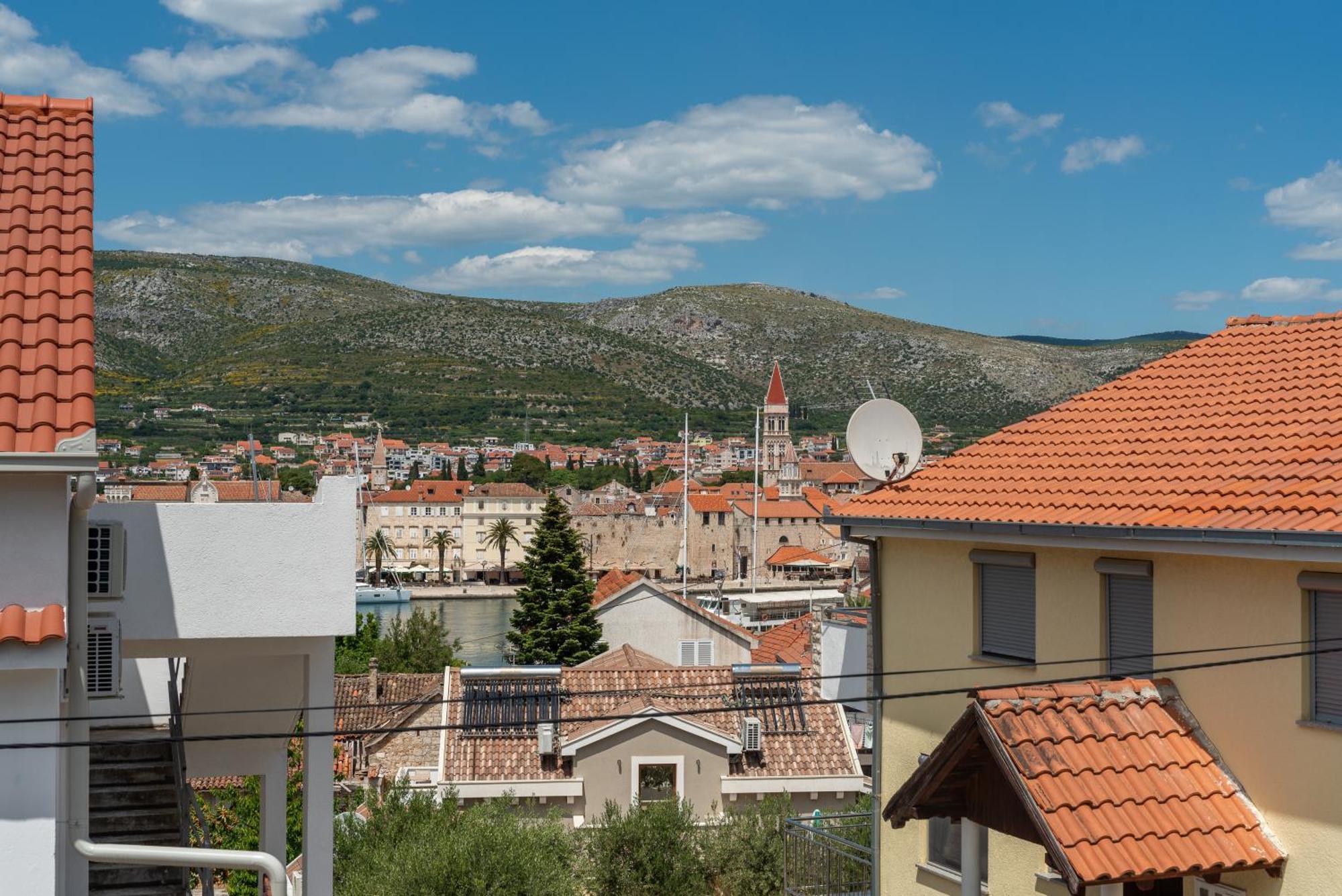 Apartments Orlic Trogir Luaran gambar